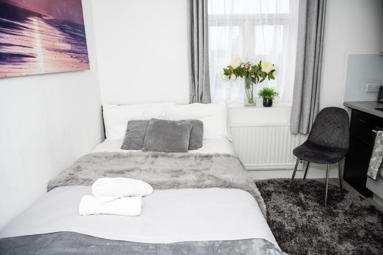 Small But Cozy Studio, Great Tube Connection Londres Extérieur photo